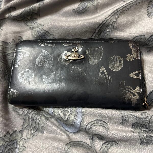 ヴィヴィアンウエストウッド 長財布
