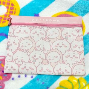ちいかわ 3連ポーチ ぎゅぎゅっと