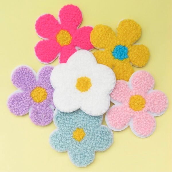 【6枚セット】ふわふわ フラワー 刺繍 アイロン ワッペン アップリケ 手芸用品 アレンジ パッチ パイル もこもこ