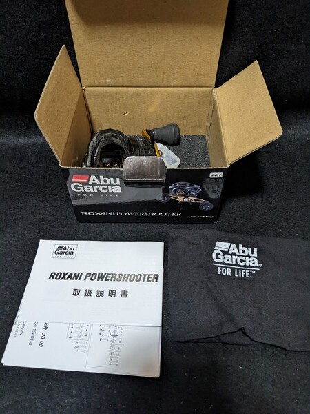 18 ROXANI POWERSHOOTER 右ハンドル アブガルシア Abu Garcia ベイトリール 新品未使用