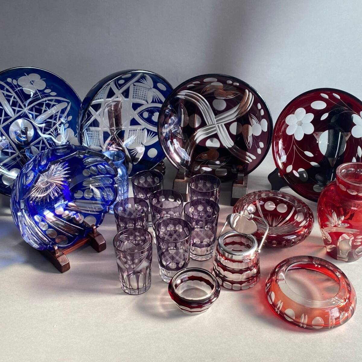 Yahoo!オークション -「灰皿 レトロ」(ガラス) (工芸品)の落札 Yahoo!オークション -「灰皿 レトロ」(ガラス) (工芸品)の落札