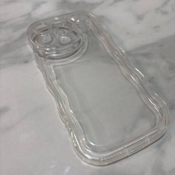 iPhoneケース15Pro クリア 透明 シャカシャカケース