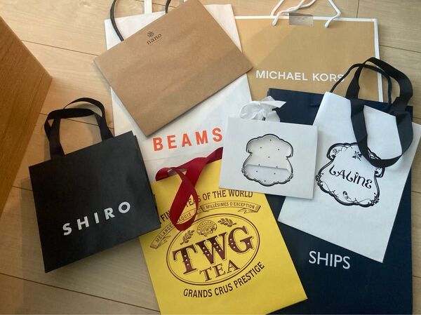 【美品】ショップ 紙袋 マイケルコース SHIRO SHIPS TWG/8枚