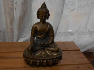 仏像no.7 12x8.5h17.5cm 890g　真鍮金属製　ネパール　チベタン