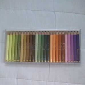 色鉛筆25色 FELISSIMO COLOR MUSEUM