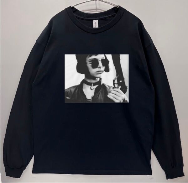 男女兼用 映画 レオン マチルダ ロンT 長袖Tシャツ/黒