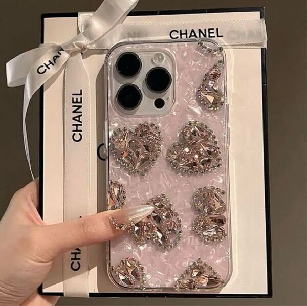 韓国 人気商品ダイヤキラキラiPhone16ケース 高級感 綺麗め 大人可愛い