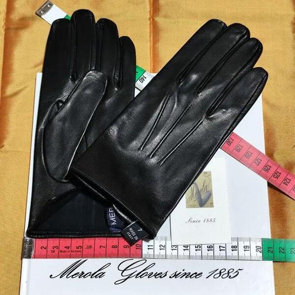 今季 メローラ ナッパ黒 ライニングなし グローブ 革手袋 MEROLA