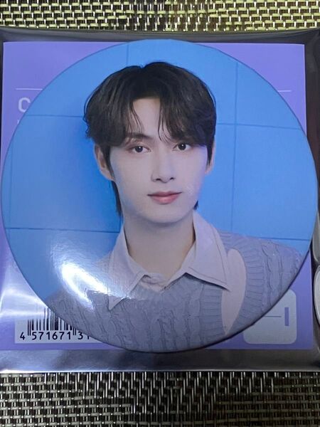 SEVENTEEN's HOME 2024 CAN BADGE SEVENTEEN ジュン JUN 缶バッジ セブチ グッズ