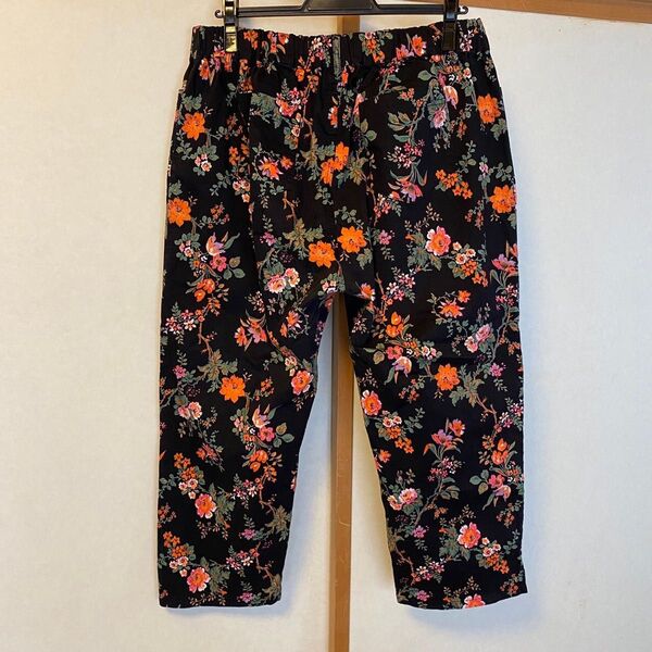 大きいサイズ 激安美品 サブストリート 花柄 ストレッチパンツ