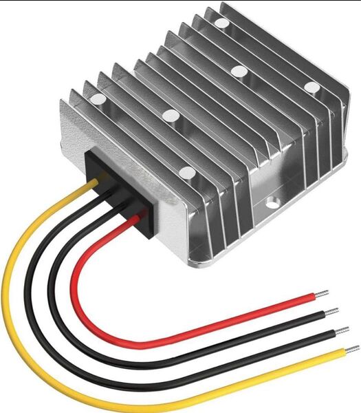 DC 12V to 12V 4A 自動車直流コンバータ密封防水 電圧安定化装置