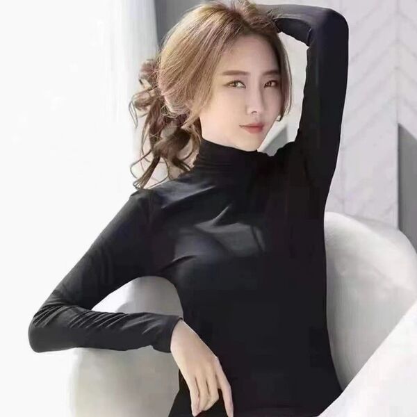 【冬物処分特価】ブラック タートルネック ロンT 長袖Tシャツ トップス インナー シンプル 定番 おしゃれ 薄手