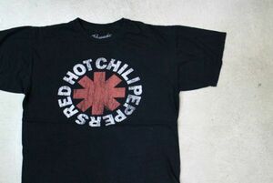 【古着 RED HOT CHILIPEPPERSロゴプリント半袖Tシャツ黒L】レッドホットチリペッパーズアメリカロックバンドフェス