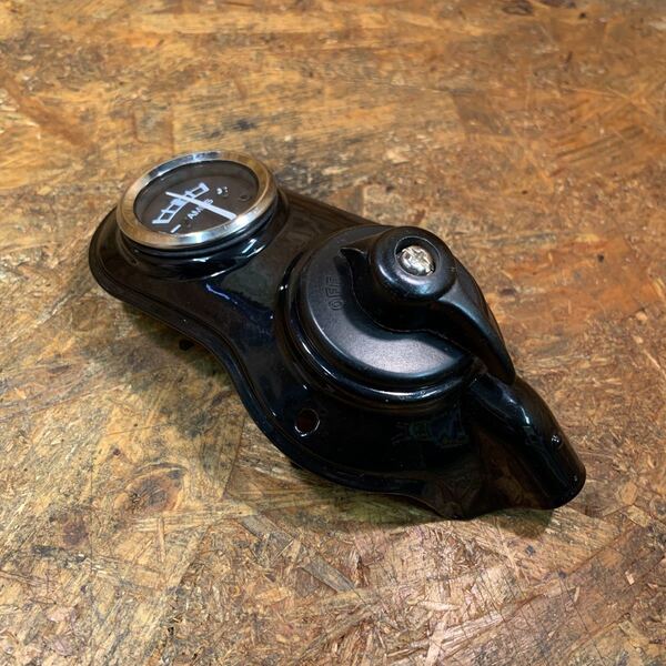 トライアンフ ヘッドライト パネル ナセル 6V アンメーター BSA、AJS、ベロセット、ノートン、Lucas SSU700 (WW50063)