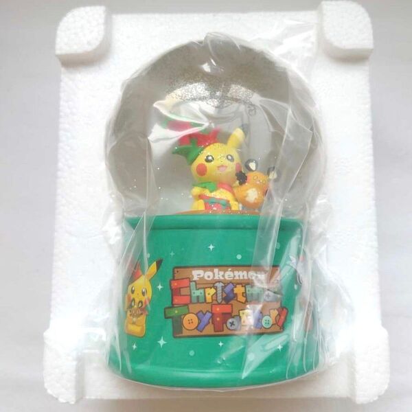 新品 ポケモンセンター スノードーム Pokemon Christmas Toy Factory ピカチュウ デデンネ クリスマス