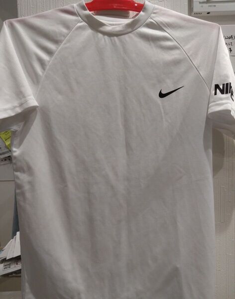 NIKE Tシャツ ナイキ