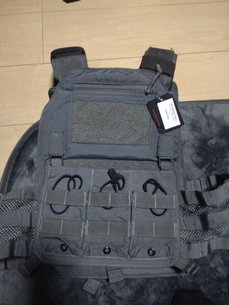 LBX-4020 A2 プレートキャリア ウルフグレー