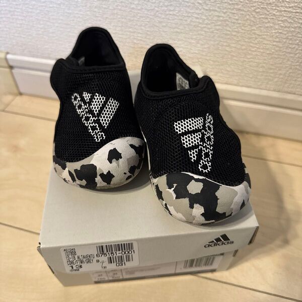 ベビーシューズ ベビーサンダル adidas 13cm