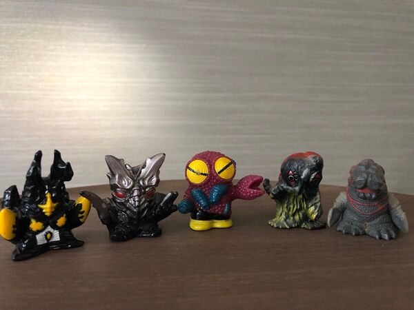 ウルトラマン指人形