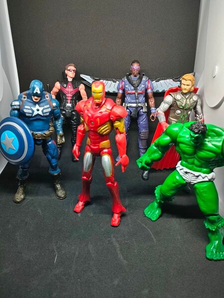 アメコミ フィギュアセット 6体 アベンジャーズ フィギュア