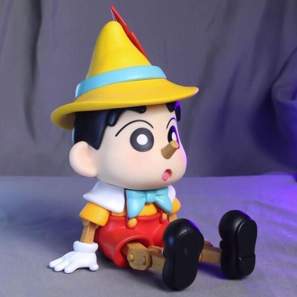 新品未使用 クレヨンしんちゃん フィギュア