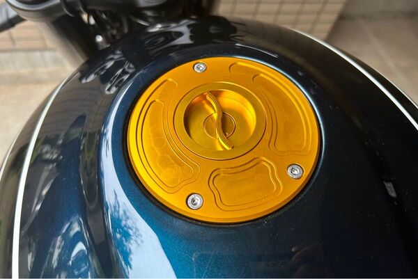 Z900RS タンクキャップ クイックオープン アルミCNCビレット ゴールド