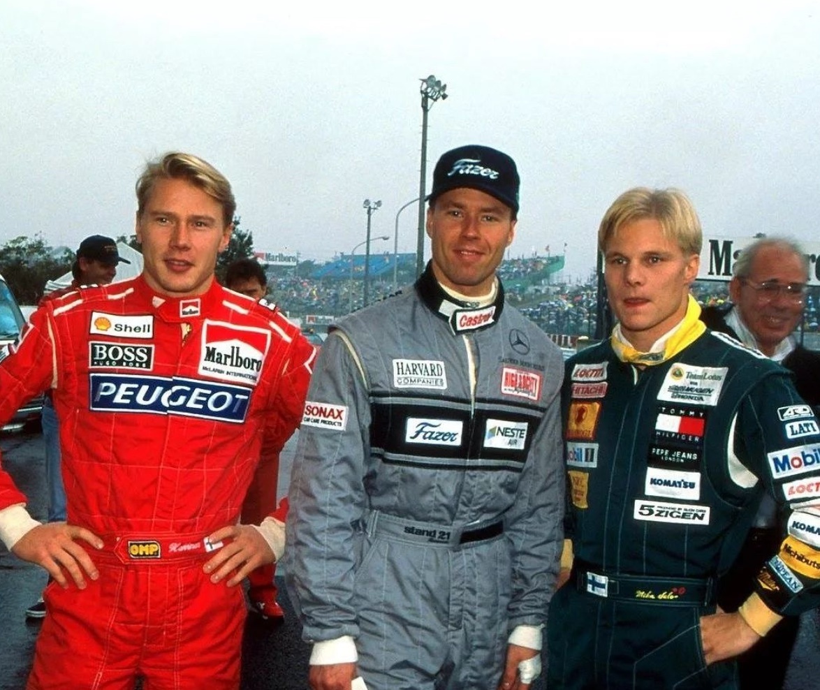 Yahoo!オークション -「f1 レーシングスーツ」の落札相場・落札価格 Yahoo!オークション -「f1 レーシングスーツ」の落札相場・落札価格