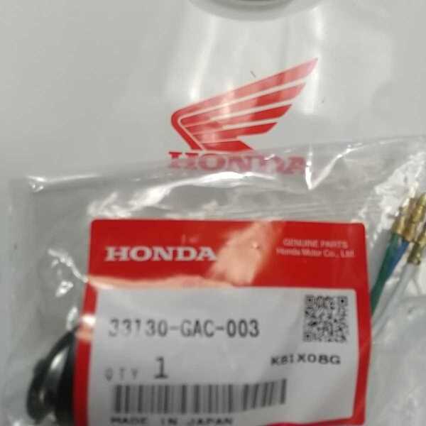 33130-GAC-003 プレスカブ C50 AA01 ヘッドライト ソケット 純正未使用品 新品