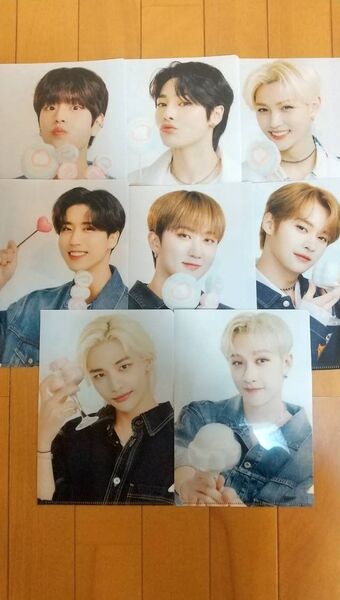 StrayKids スキズ ファミマコラボ クリアファイル 8枚セット