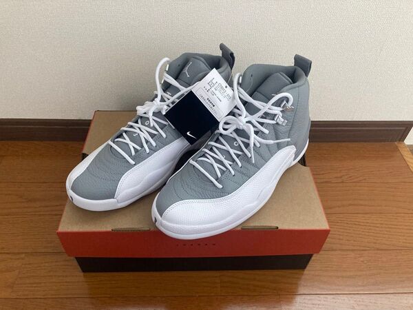 未使用 黒タグ付き エアジョーダン12 NIKE 28cm