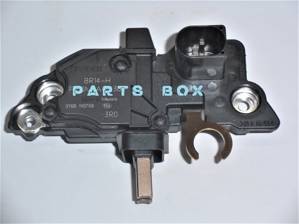 080-52N ベンツ w203 前期 ボッシュ オルタネーター ダイナモ IC レギュレター ボッシュ製新品 A0111549102 0124515056 120A