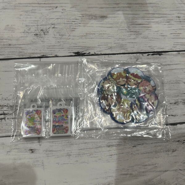 アイカツ ガシャポン 2点セット 北大路さくら ブルーミングコーデ チャーム ラバーコースター