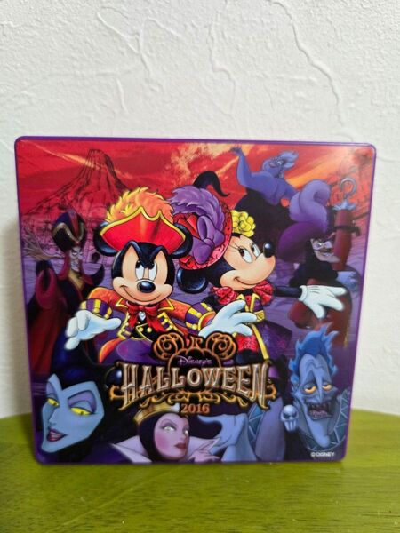 ディズニー ハロウィン 空き缶