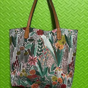 トートバッグ /サイズ 巾30㌢ 縦25㌢