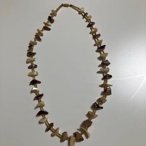 シェルビーズネックレス