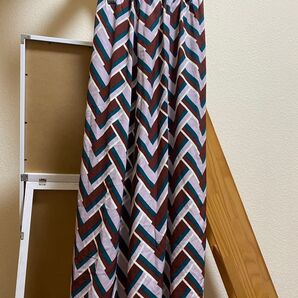 ジグザグパターンロングスカート