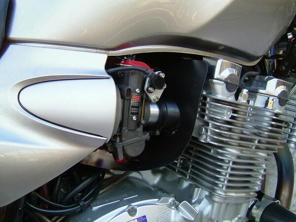 ★☆XJR1200/1300 キャブレター ヒートガード☆★ 送料無料