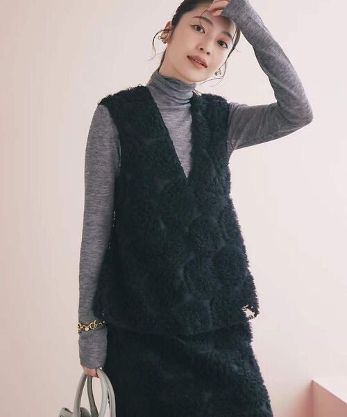 La boutique BonBon(ラブティックボンボン)フリルチュールトップス