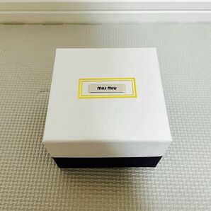 miumiu ギフトボックス
