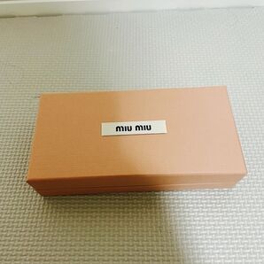 miumiu ギフトボックス