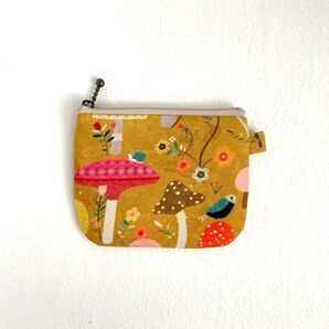 きのこ ミニポーチ ハンドメイド 小銭入れ カード入れ No.114