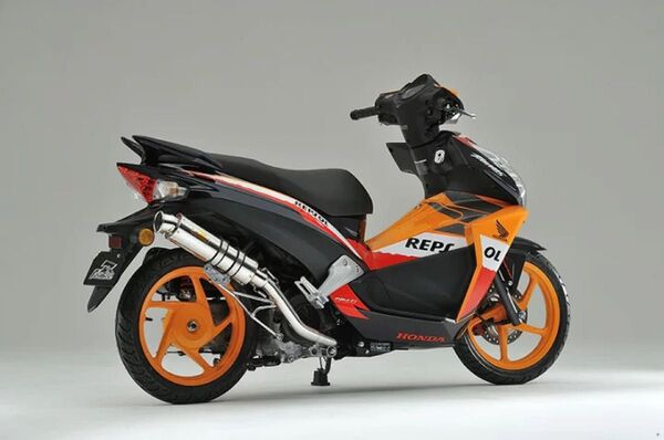 新品 未使用 在庫有平日即日発送 Realize ホンダ TARANIS110 タラニス110 バイクマフラー Blink