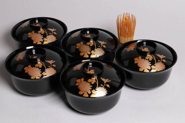 木製漆器 菊花蒔絵 黒塗 椀 五客 漆芸 茶懐石 会席道具 草花【MA286】