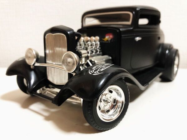 HotWheelsホットウィール/'32 Fordフォード Coupeクーペ HotRodホットロッド 1/18絶版