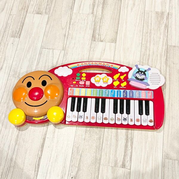 アンパンマン ノリノリおんがく 知育玩具 キーボード ピアノ 玩具