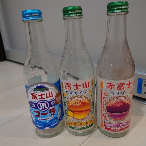 富士山サイダー コーラ 空瓶