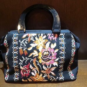 ループ刺繍ハンドバッグ 花柄