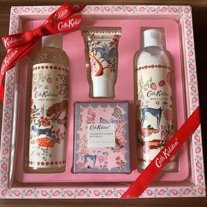 【プレゼントに】Cath Kidoton INDULGENTSET THE ARTIST'SFLOWER'S
