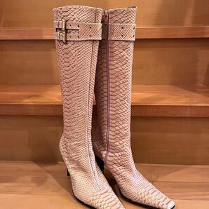 ピンクベージュ パイソン(ヘビ革)ロングブーツ 37 レザー イタリア製 ハイヒール サイドジップ
