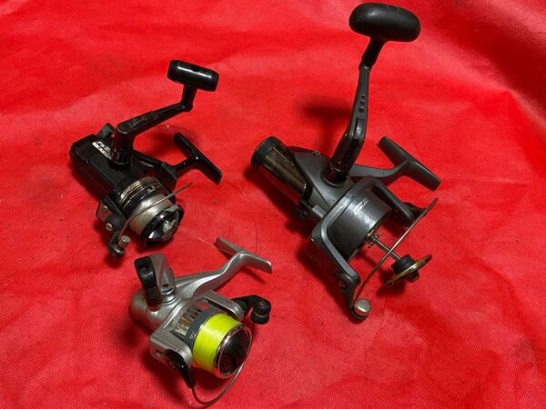 スピニングリール 中古動作品 良品 241208ー5
